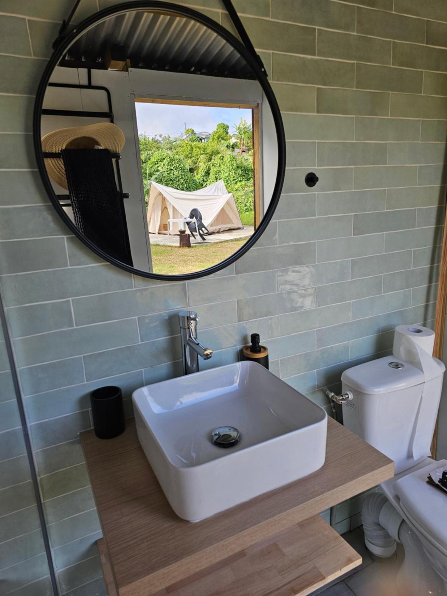 Au Coeur Des Plantations Guest House La Possession Ngoại thất bức ảnh